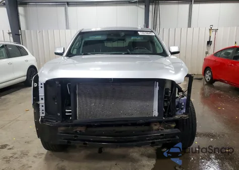 2018 GMC Yukon Slt z USA, uszkodzony, nr VIN 1GKS2BKC1JR119425